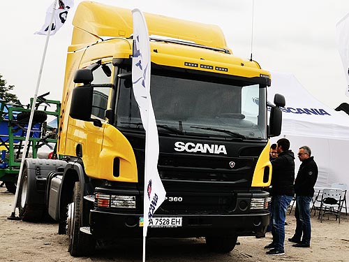   125-   Scania    - Scania