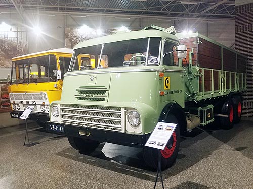 DAF  90 :       - DAF