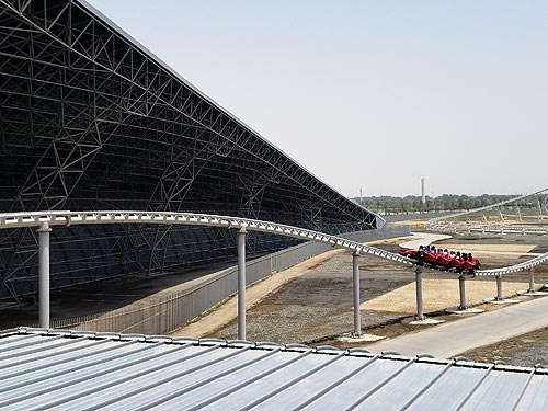  :     Ferrari World Park - Ferrari