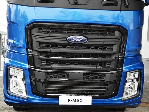  Ford Trucks F-Max        - Ford