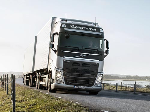  Volvo Trucks     - Volvo