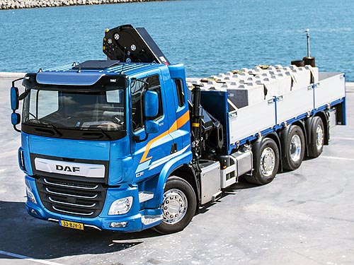 DAF        :  42  104 - DAF