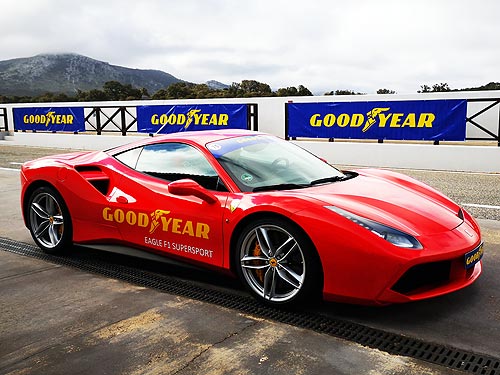 На каких шинах должны ездить Ferrari и Porsche. Тест высокоскоростных шин Goodyear - Goodyear