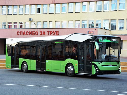 К 75-летию МАЗ представил городской автобус нового поколения