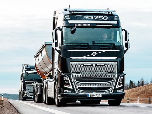 Volvo Trucks       Distance Alert - Volvo