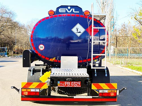 В Украине действует выгодное предложение на топливозаправщик Everlast на шасси DAYUN - DAYUN