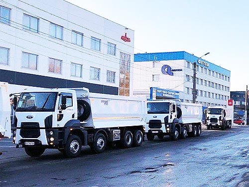 Самосвалы Ford Trucks будут строить дороги в Полтавской области