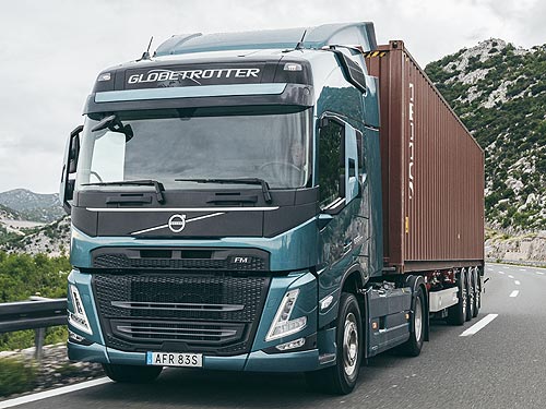  Volvo FM      Red Dot Award 2021 - Volvo