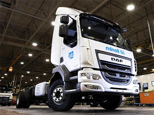 На заводе Leyland Trucks выпущен 500-тысячный грузовик - DAF LF 210 - DAF