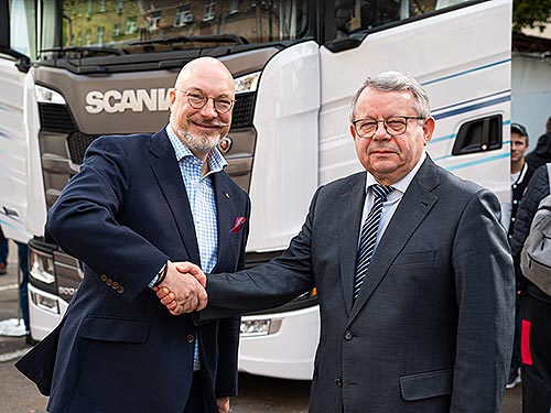Scania            - Scania