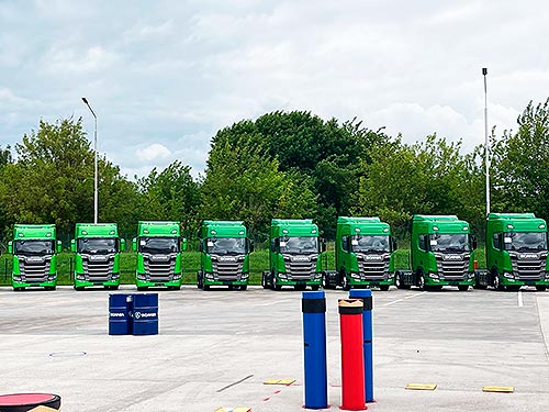        -䳿 .    - Scania