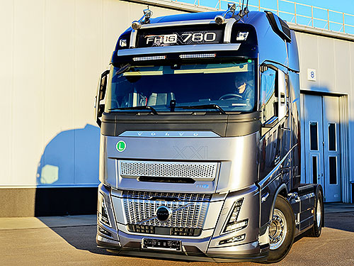      Volvo FH16 Aero 780 .. - Volvo