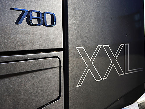       Volvo FH16 Aero 780 .. - Volvo