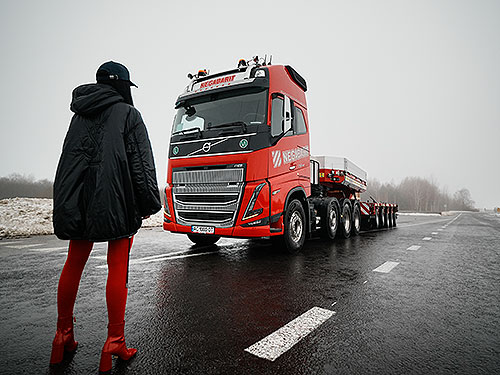     3   Volvo FH16 750 - Volvo