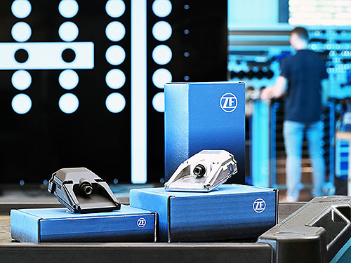 ZF Aftermarket  Smart Camera S-Cam   :   ADAS  