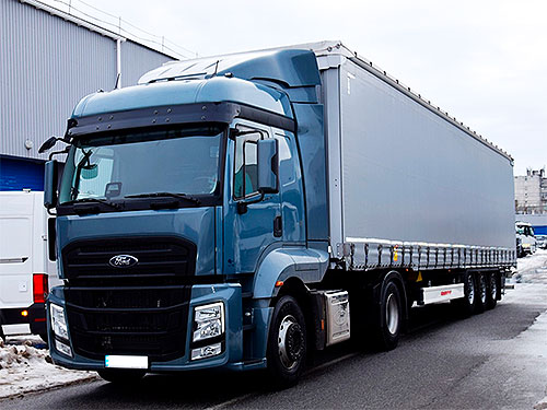 � ������ ���������� ��������� ��������� ������: ����� Ford Trucks � ������������ Kässbohrer