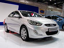 SIA 2011: Hyundai  4        - Hyundai