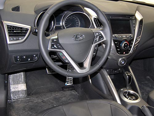 SIA 2011: Hyundai представил 4 новинки на украинском рынке и заинтриговал ценами - Hyundai