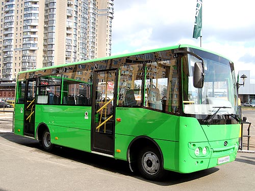    Hyundai      40 000 . - Hyundai