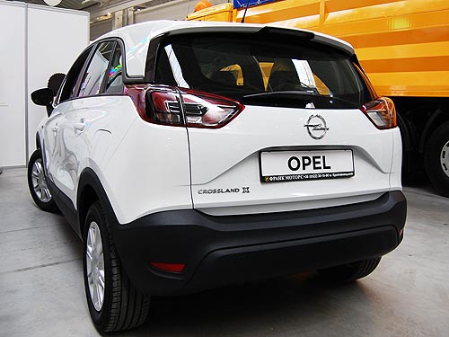      Opel Crossland  - Opel