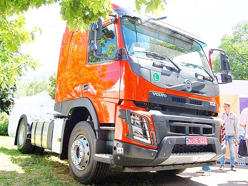 Volvo Trucks      