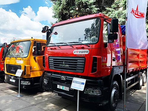 На чем будут возить Урожай-2021: Обзор грузовой техники выставки «АГРО» - АГРО