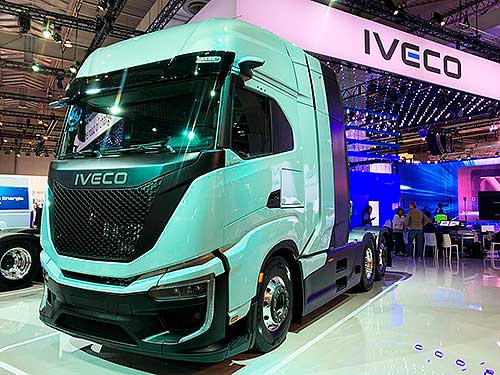 IVECO     S-eWay      LCV - IVECO