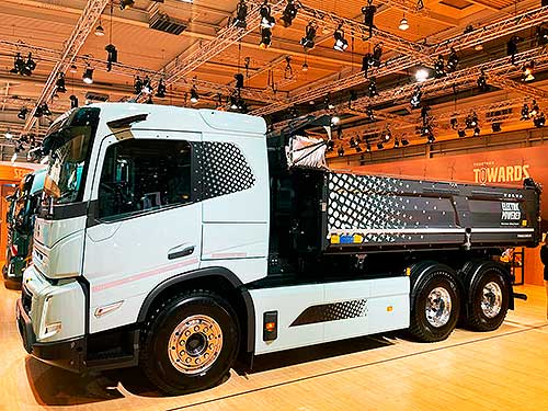   Volvo Trucks   IAA Transportation 2024   - Volvo