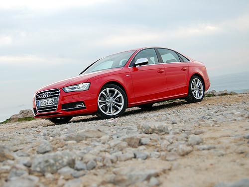     Audi A4  Audi A1 Sportback - Audi