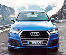 - Audi Q7 New:  7D  