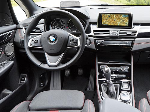 - BMW 2  Active Tourer.  BMW  