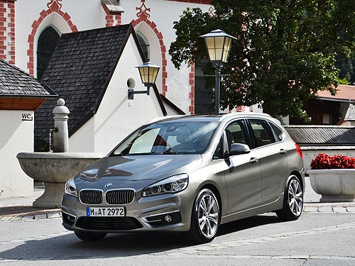 - BMW 2  Active Tourer.  BMW  