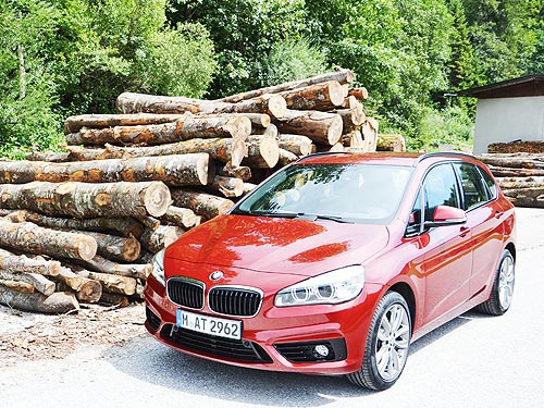 - BMW 2  Active Tourer.  BMW  