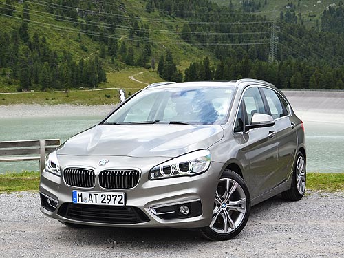 - BMW 2  Active Tourer.  BMW  