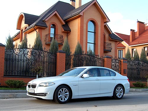 - BMW 5- :     