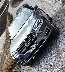 -  BMW X5:    