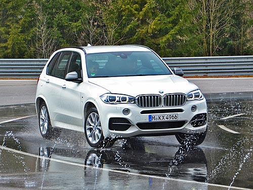 -  BMW X5:    