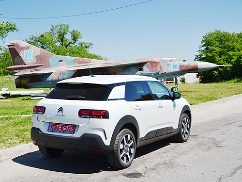     . - Citroen C4 Cactus - Citroen