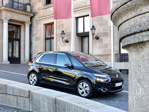 ����-����� Citroen C4 Picasso: ���������� ��� ����� ������������� ���?