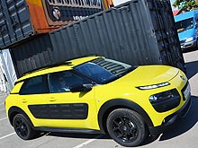 - Citroen C4 Cactus.     