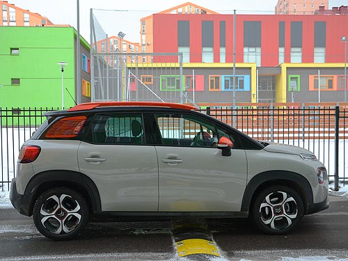 - Citroen C3 Aircross:     - Citroen