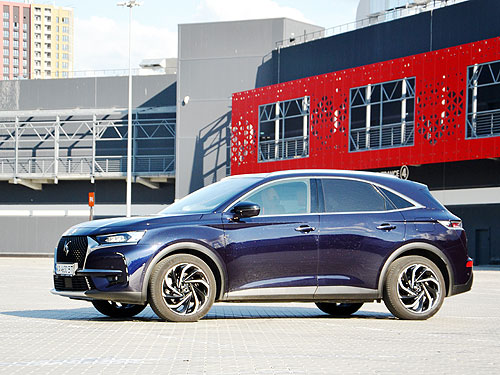        DS7 Crossback E-Tense 44? - - DS