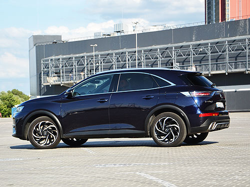        DS7 Crossback E-Tense 44? - - DS