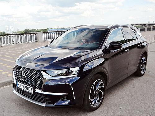        DS7 Crossback E-Tense 44? - - DS