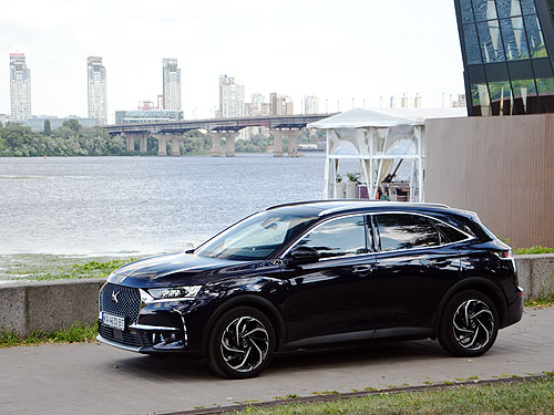        DS7 Crossback E-Tense 44? - - DS