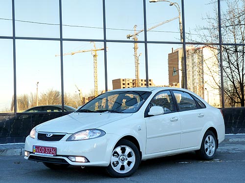 - Daewoo Gentra:  Lacetti  ,   99 . ?