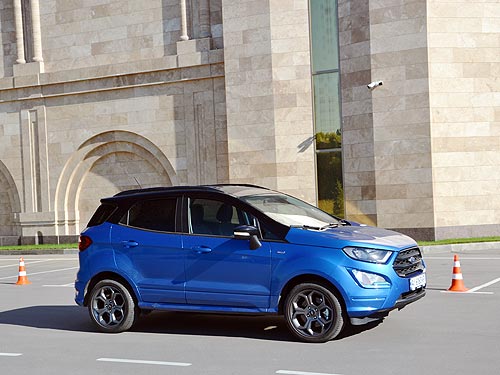 - Ford EcoSport:   - Ford