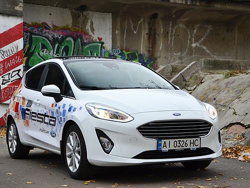 10      Ford Fiesta - Ford