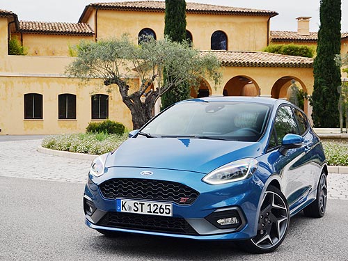 ! -  Ford Fiesta ST - Ford