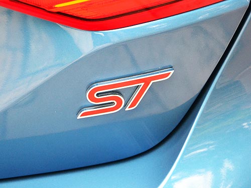 ! -  Ford Fiesta ST - Ford